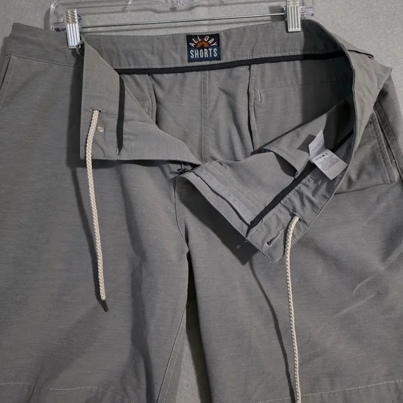 Faherty Mens Ice Grey 9" All Day Shorts 1.0 MSC0012 Size 36 - Picture 8 of 11